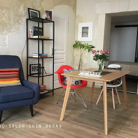 Centre Historique Apartment *